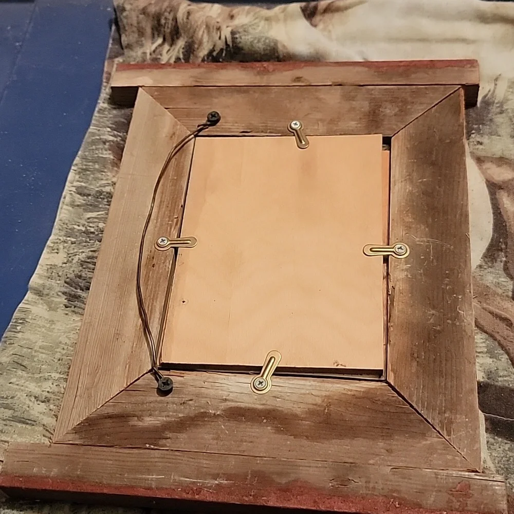2 Rustic picture frames - Picture 3 of 6